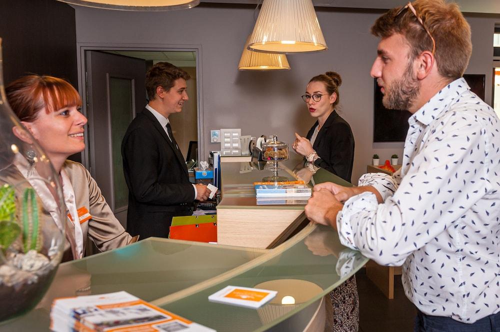 Privilodges Carre De Jaude Aparthotel 3*